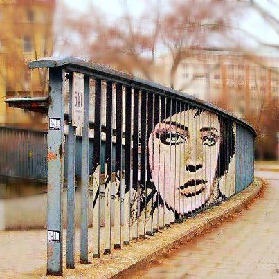Cool overpass art (unknown artist)